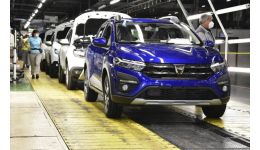 Read more: Dacia va produce după 2035 numai maşini electrice, inclusiv la Mioveni
