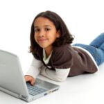 Programul „Euro 200” continuă: elevii și studenții pot primi bani de la stat pentru un&hellip;