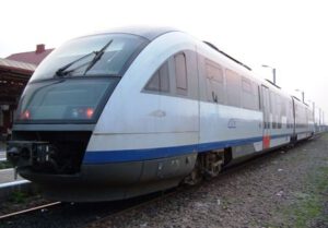 90% reducere la tren pentru studenți. Ce condiții trebuie îndeplinite