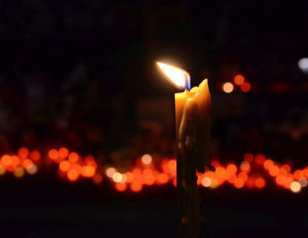 O seară obișnuită s-a transformat într-o tragedie: un tânăr de 27 ani, din Mioveni, a fost găsit fără viață