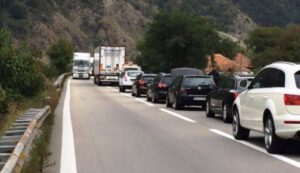 DN 7, Râul Vadului: circulația se redeschide temporar pe ambele sensuri, vineri după-amiază