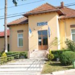 Primăria Vlădești, demersuri pentru înființarea unui cabinet stomatologic destinat elevilor