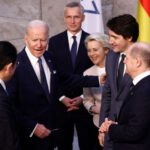 Lasați orice speranță de a înțelege ceva, voi, cei care locuiți în imperiul Ursulei