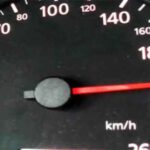 Șofer în vârstă de 22 ani, ”zbura” pe A1 cu peste 200 de km/h