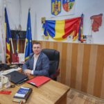 Primarul Ilie Cosmin Anghelescu: ”Vă doresc din suflet ca anul 2023 să vă aducă sănătate,…