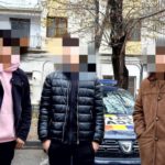 Au făcut rost de niște amenzi grase pentru părinții lor! Dădeau cu ”pocnitori”, în Pitești