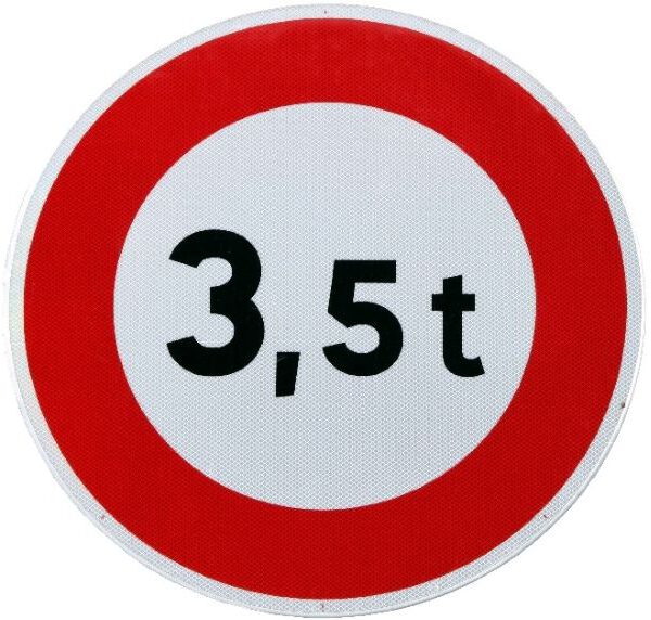 Restricții pentru vehicule de peste 3,5 tone pe DJ 741 Ștefănești – Mioveni