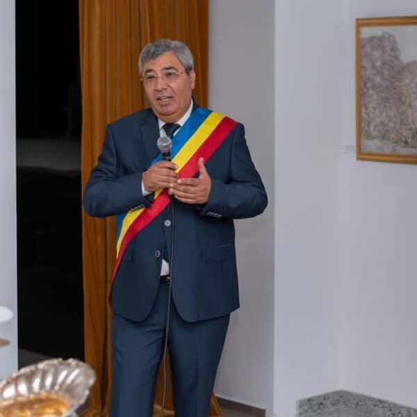Primarul Florinel Constantinescu: Au început lucrările de modernizare a infrastructurii pentru o utilizare conformă a transportului public din Călimănești