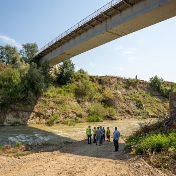 Au început lucrările la podul din Căteasca