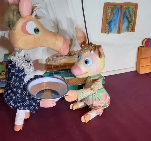 Teatrul ”Anton Pann” vă invită, pe voi, spectatorii cei mai mici, la ”Povestea ieduțului răsfățat”