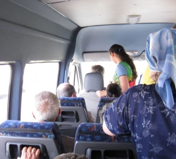 Integrarea transportului județean cu cel metropolitan: În sprijinul călătorilor navetiști, s-au stabilit stații de îmbarcare/debarcare în Pitești