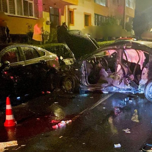 Accident grav, în Pitești: un tânăr de 18 ani a murit, după un accident provocat de un șofer Bolt