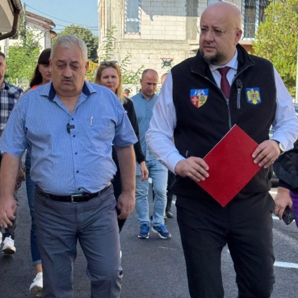 Curtea Liceului „Constantin Brâncoveanu” din Horezu, modernizată de CJ Vâlcea
