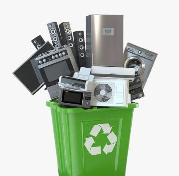 Topoloveniul reciclează! Campanie pentru deșeurile electrice, cu tombolă și premii