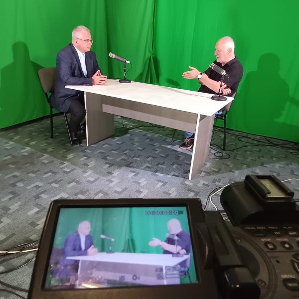 Mai are rost muzica clasică ? Un dialog cu dirijorul Silviu Diaconescu