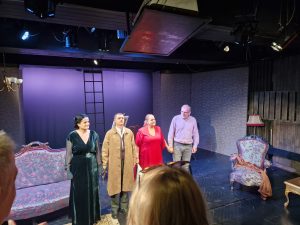 Un impromptu la Teatrul Alexandru Davila: Portretul doamnei T, de Ana – Maria Bamberger, în regia Bogdan Cioabă
