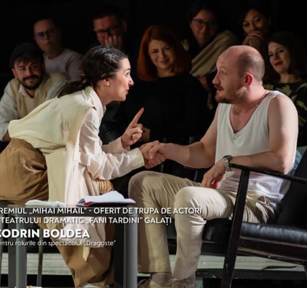 Codrin Boldea, actor al Teatrului ”Anton Pann”, distins cu „Premiul Mihai Mihail”  la Festivalul Comediei de la Galați!