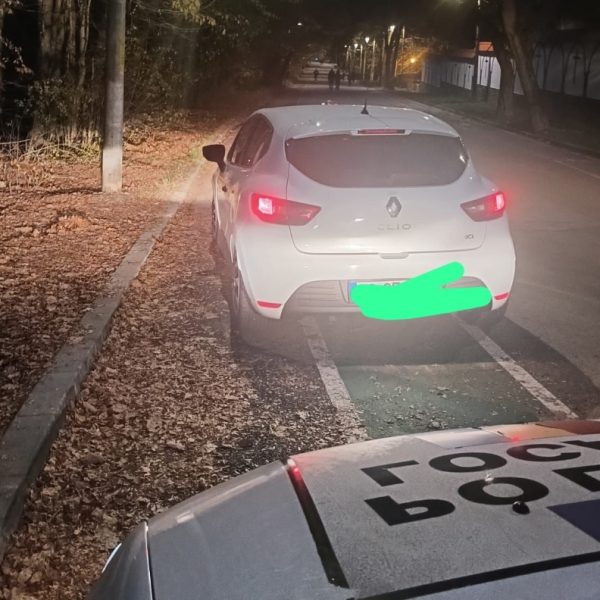 Amenzi în parcările Piteștiului: 37 de șoferi sancționați pentru opriri neregulamentare