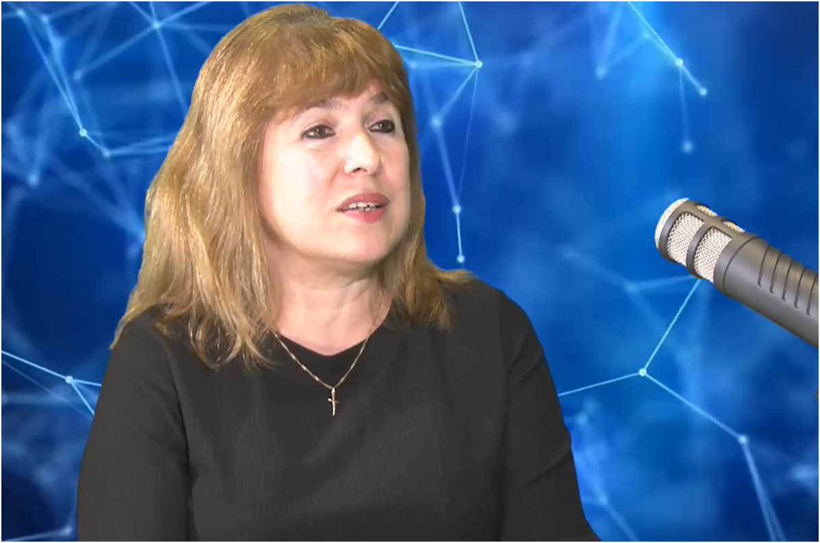 Centrul Cultural Pitești – muncă titanică și capcane periculoase. Un podcast cu directoarea Carmen Elena Salub