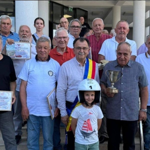 Mioveni acordă titlul de Cetățean de Onoare unor specialiști Dacia care au făcut istorie între anii ’70–’90