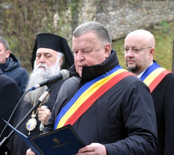 Primarul Mircia Gutău: ”Românul tolerant a murit și i-a luat locul o creatură pentru care celălalt e mereu de vină”