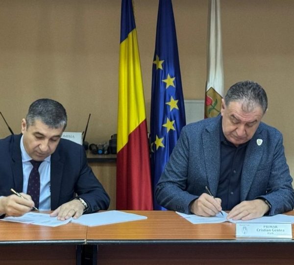 VIDEO. Lucrările la Colegiul Economic „Maria Teiuleanu” vor fi continuate. Primăria Pitești a semnat noul contract