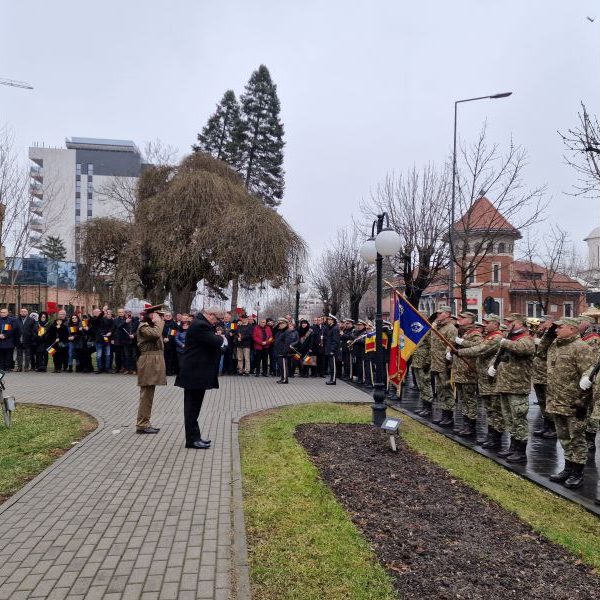 Prefectul Mihai Oprea: ”Vă îndemn să privim această zi nu doar ca pe o lecție de istorie, ci ca pe un angajament față de unitate, democrație și respect față de lege”