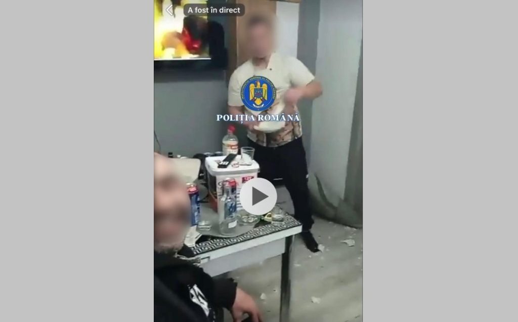 Amendați după ce au jignit Poliția într-un live pe rețelele sociale