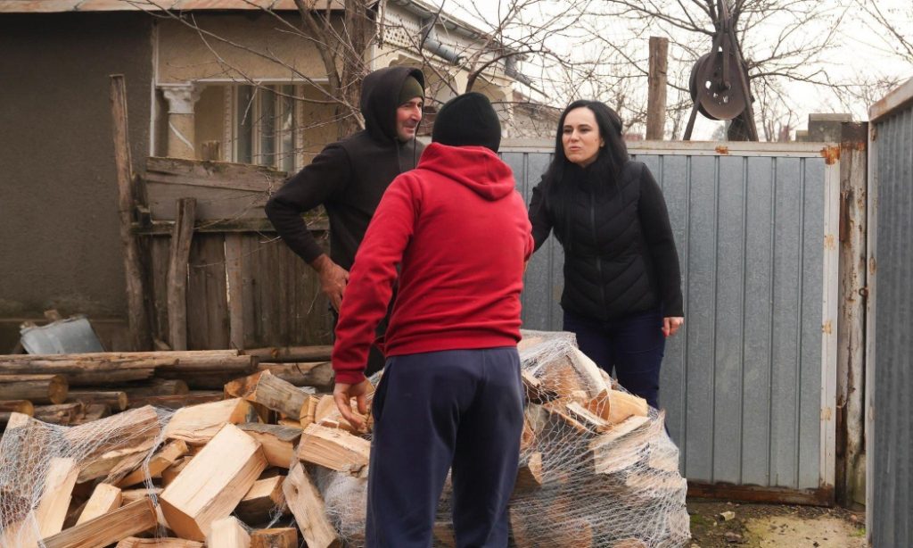 Deputatul Simona Bucura-Oprescu: ”Munca din gospodărie poate aduce pensie și asigurare de sănătate”
