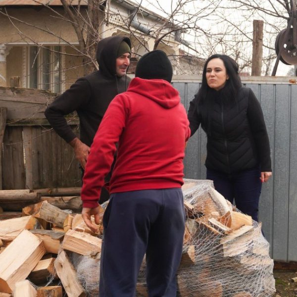 Deputatul Simona Bucura-Oprescu: ”Munca din gospodărie poate aduce pensie și asigurare de sănătate”