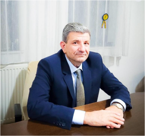 Deputatul AUR Nicolae Mîndrescu pierde prea des lupta cu limba română