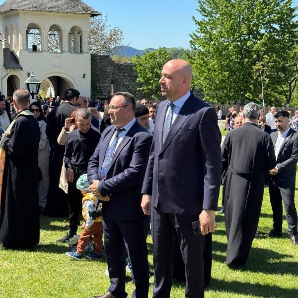 Vicepreședintele CJ Vâlcea Adrian Iliescu, prezent la proclamarea locală a canonizării Sfintei Cuvioase Matrona de la Hurezi