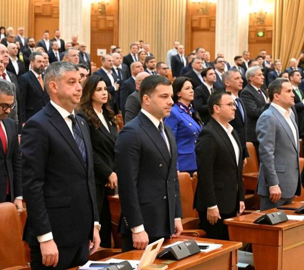 Deputatul Ovidiu Popa: O victorie politică. Guvernul Bolojan a fost demis cu 281 de voturi!