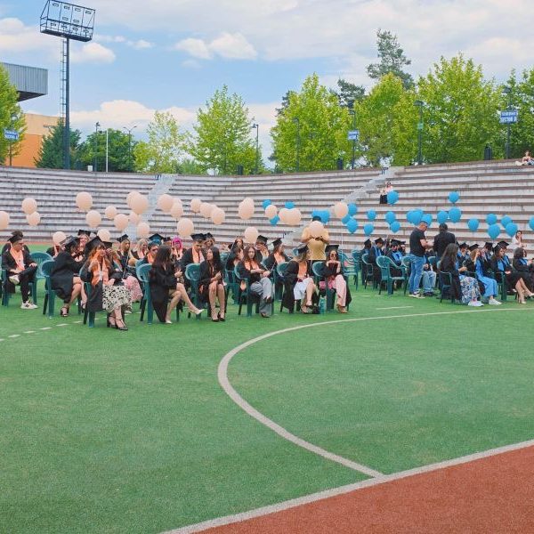 Au început serbările de sfârșit de an școlar: Liceul de Arte „Victor Giuleanu” a deschis un lung șir de ceremonii de absolvire