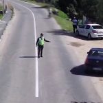Controale pe șoselele din Topoloveni. Un permis reținut și patru certificate de înmatriculare retrase în&hellip;