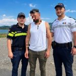 Doi polițiști au salvat un bărbat care voia să se arunce în Olt, la Râmnicu&hellip;
