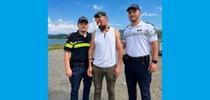 Doi polițiști au salvat un bărbat care voia să se arunce în Olt, la Râmnicu Vâlcea