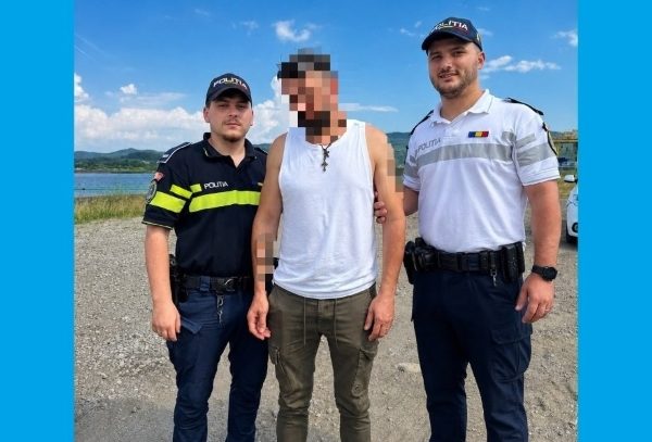 Doi polițiști au salvat un bărbat care voia să se arunce în Olt, la Râmnicu Vâlcea