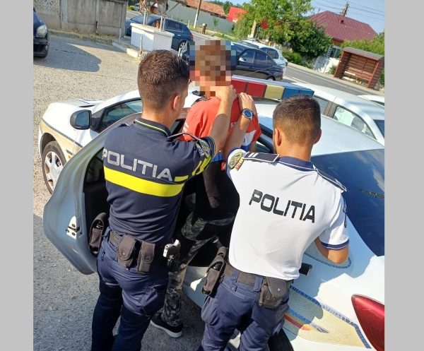 Șofer prins băut la volan, deși avea permisul suspendat. A fost reținut