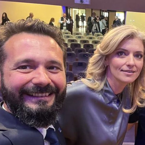 Alina Gorghiu și senatorul Mihai Coteț își pun cariera la bătaie și merg cu președintele Nicușor Dan