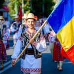 Restricții de circulație, în Mioveni, pentru Parada Festivalului Internațional de Folclor „Carpați”