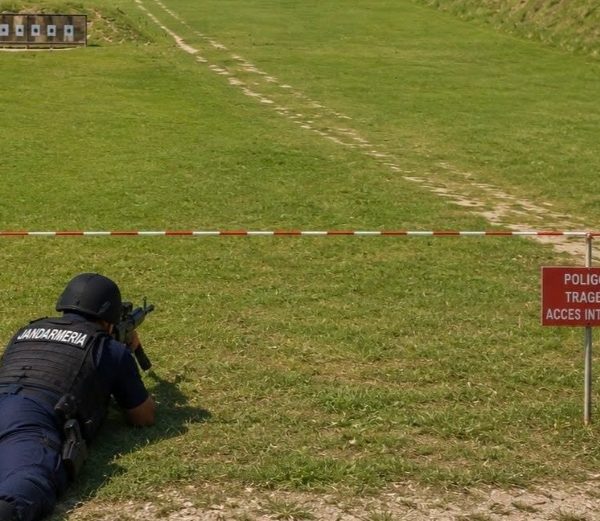 Atenție! Se execută trageri în poligonul temporar din Mioveni