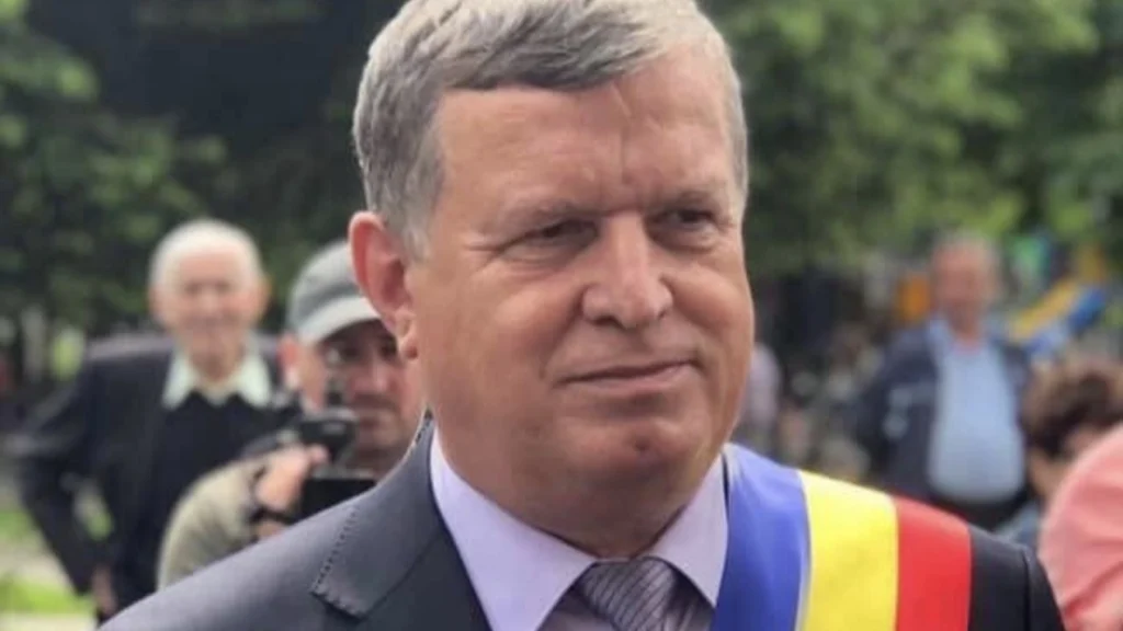 Despre replica primarului Mircia Gutău la adresa Clubului de Presă Vâlcea
