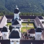 Constantin Rădulescu, de sărbătoarea Sfintei Marii, prezent la Mănăstirea „Alina-Maria” de la Vârful lui Roman