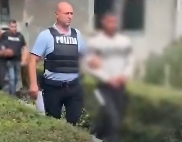 Bărbat bătut de patru persoane. Trei au ajuns în arest preventiv
