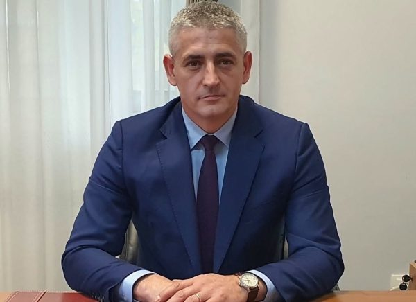 Dumitru Tudosoiu, inspector școlar general Argeș: Dragi copii, rămâneți curioși! Mult succes!