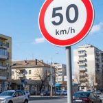 Cu 139 km/h prin oraș, la doar 19 ani. A rămas fără permis 120 de&hellip;