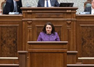 Andra BICA, despre programul de guvernare propus de Mureșan cu privire la Educație și Cercetare: ”Doar formulări generale! NU voi vota învestirea acestui guvern!”