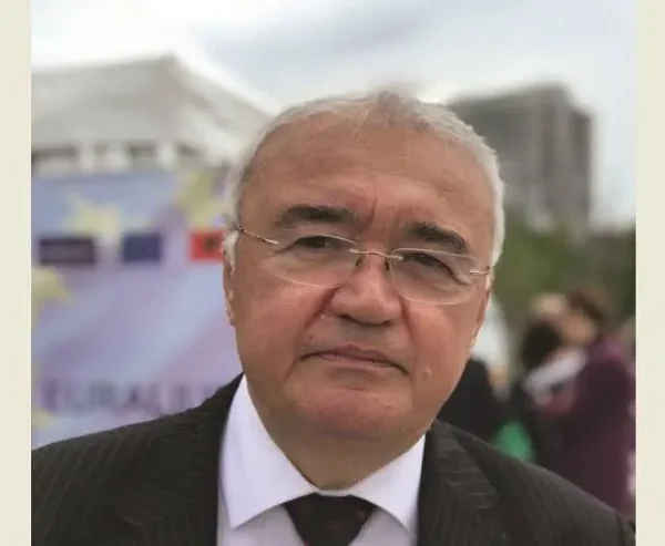 Despre bani, încredere și arta de a înțelege lumea financiară. Un studiu de Mircea Perpelea