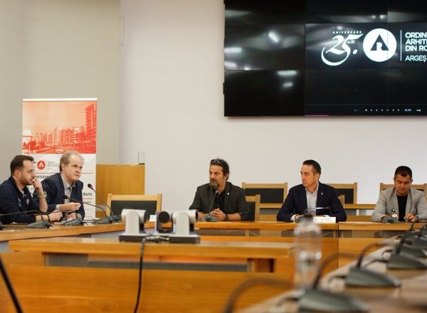 „Pitești Recent – Atlasul patrimoniului recent” – platforma online care îi invită pe oameni să contribuie la salvarea patrimoniului orașului